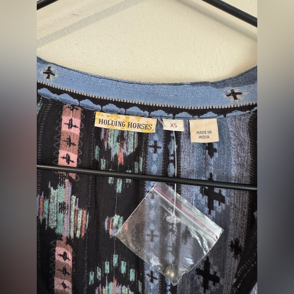 NWOT Holding Horses Winter Moon Aztec - Picture 6 of 9